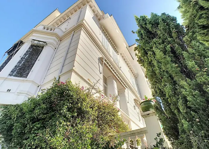 Charmant Appartement Dans Villa Avec Parc