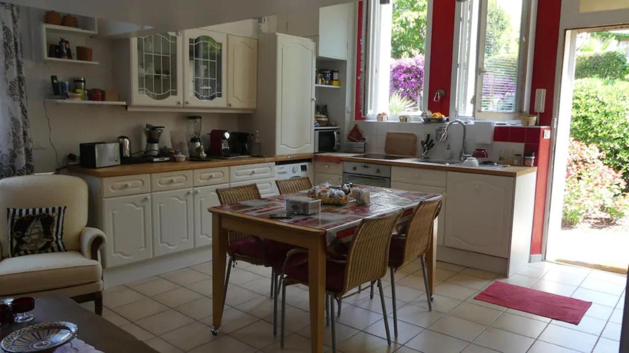 Appartement Dans Avec Parc Cannes