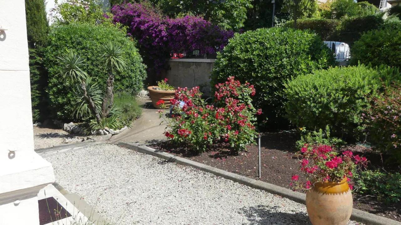 Appartement Dans Avec Parc